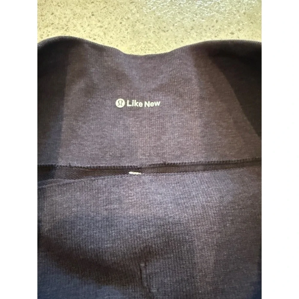 Lululemon Like New Purple Crop Leggings Ruched Athletic Activewear‎ - Picture 2 of 3